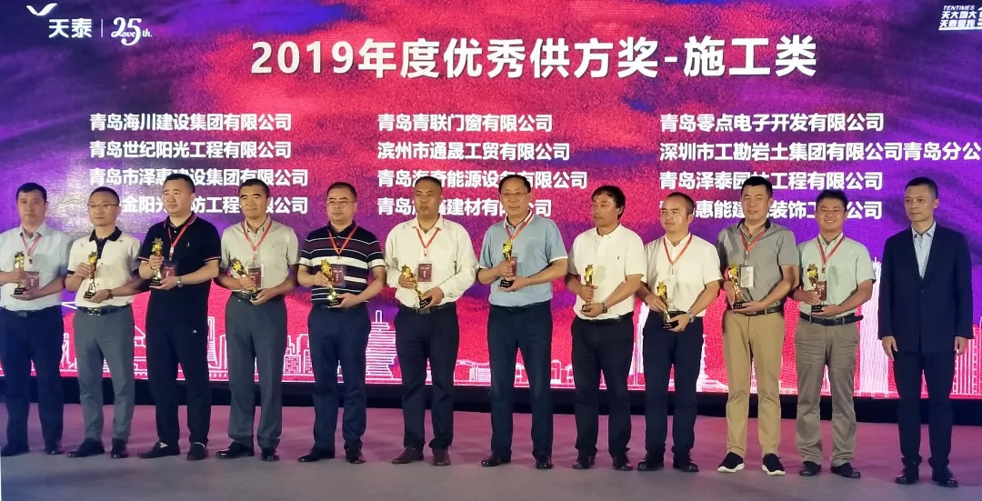 15634368783688682AE2.jpg 640.webp (1).jpg